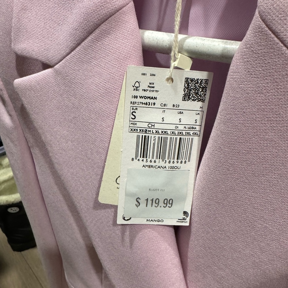 New with tags. Zara pink blazer.